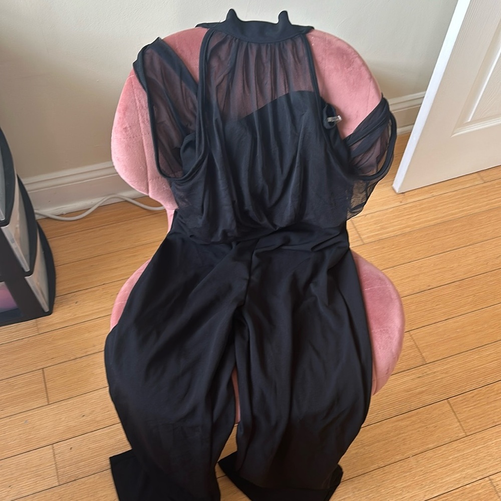 Black Fashion Nova Jumper